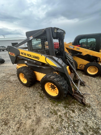 NEW HOLLAND L180 SUPER BOOM RUBBER TIRE SKID STEER
