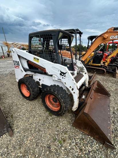BOBCAT S150 RUBBER TIRE SKID STEER
