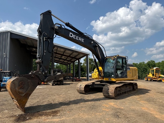 2018 JOHN DEERE 210G HYDRAULIC EXCAVATOR