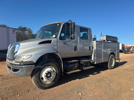 2008 INTERNATIONAL 4400 S/A CREW CAB SERVICE BODY TRUCK