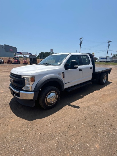 2020 FORD F550 XL SUPER DUTY CREW CAB DUALLY FLATBED TRUCK
