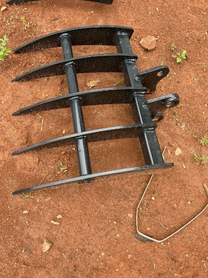 FUTURE MINI EXCAVATOR RAKE ATTACHMENT