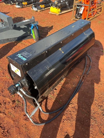 FUTURE 59IN SKID STEER VIBRATORY ROLLER