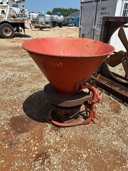 3PTHITCH BROADCAST SPREADER