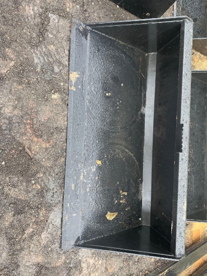 NEW 60" SKID STEER BUCKET