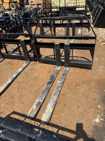 NEW KIVEL 48" 3500 LB PALLET FORK ATTACHMENT