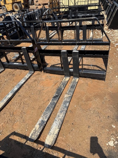 NEW KIVEL 48" 3500 LB PALLET FORK ATTACHMENT