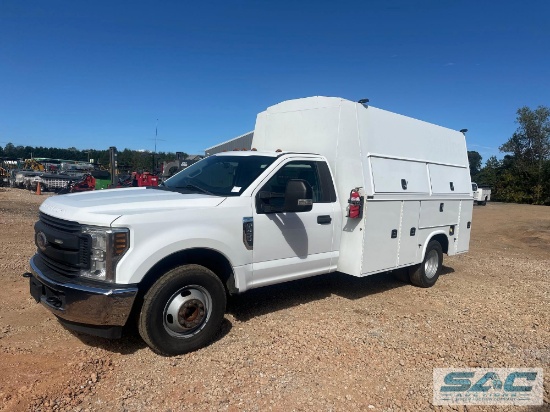2018 FORD F350 XL ENCLOSED BODY SERVICE TRUCK