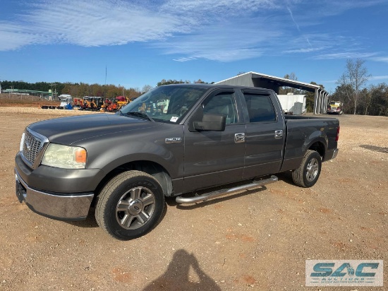 2008 FORD F-150 XLT CREW CAB PICKUP TRUCK