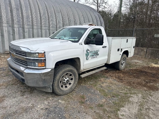 2015 CHEVROLET 3500HD 4X4 SERVICE BODY TRUCK