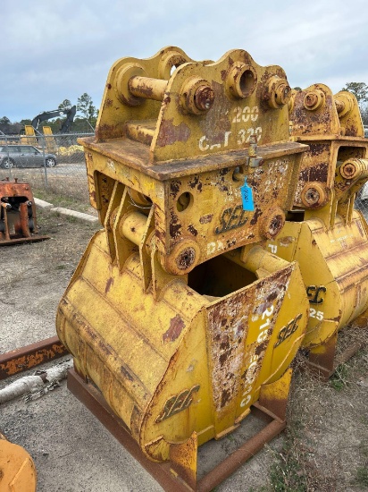 SEC EXCAVATOR CLAM BUCKET ATTACHMENT
