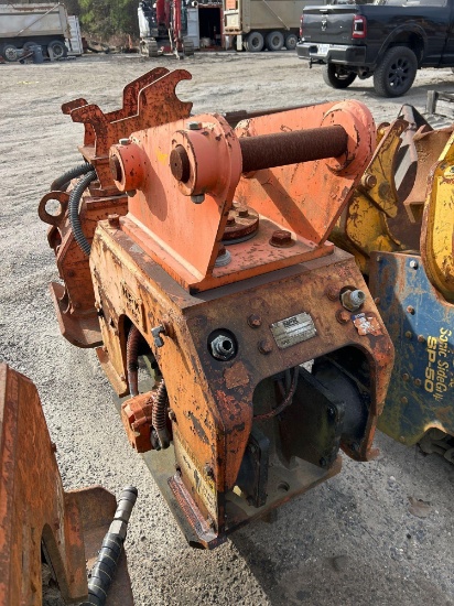 NPK C6C-C6110 EXCAVATOR VIBRATORY COMPACTOR/DRIVER ATTACHMENT