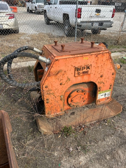 NPK C10C-C1100 EXCAVATOR VIBRATORY COMPACTOR AATACHMENT