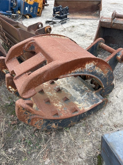 HYDRAULIC EXCAVATOR GRAPPLE ATTACHMENT