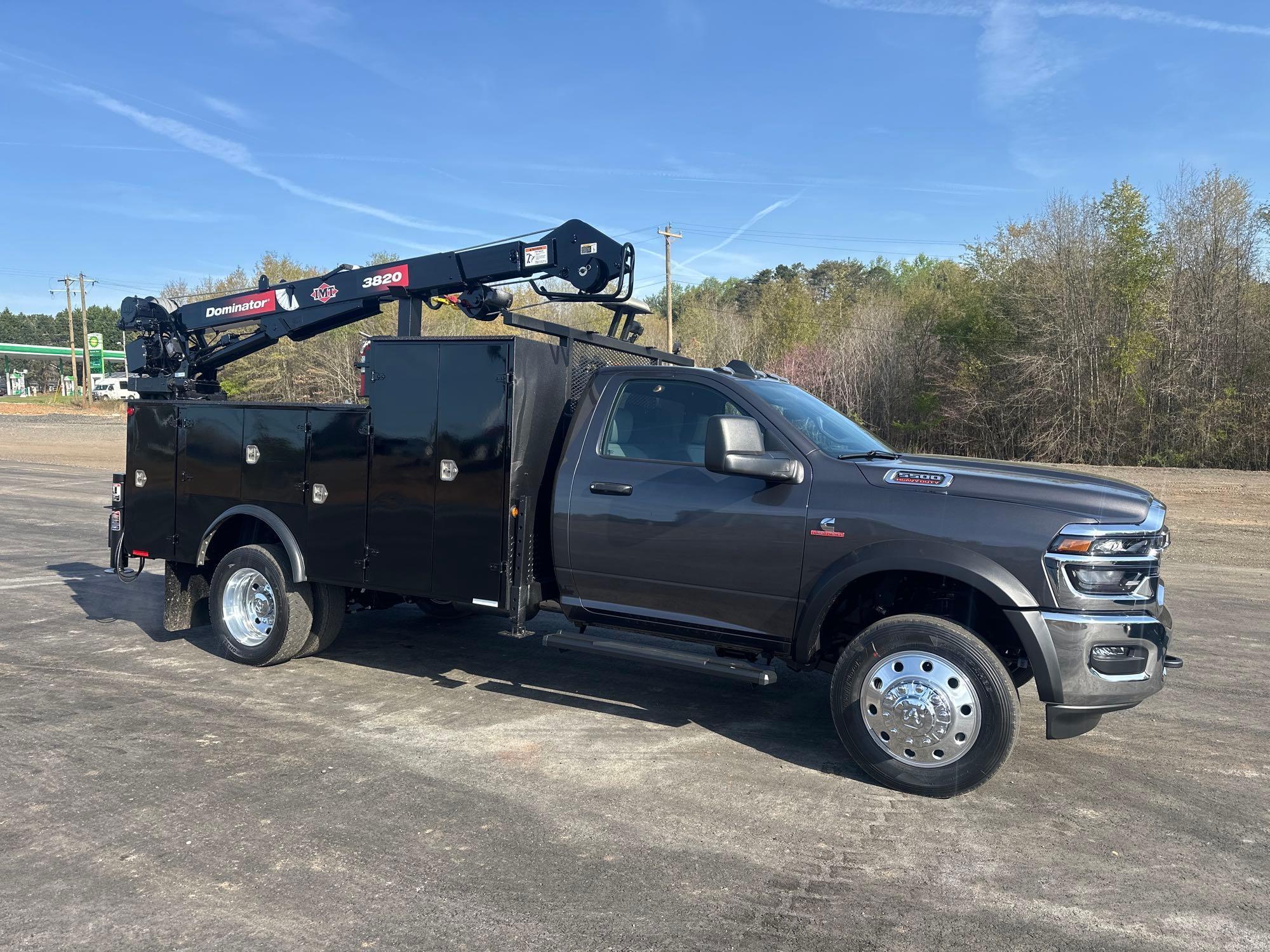 2026 DODGE RAM 5500 4X4 HEAVY DUTY IMT 3820 CRANE | Proxibid