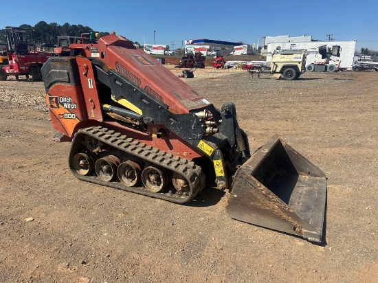 2021 Ditch Witch Sk800 Ride On Mini Skid Steer