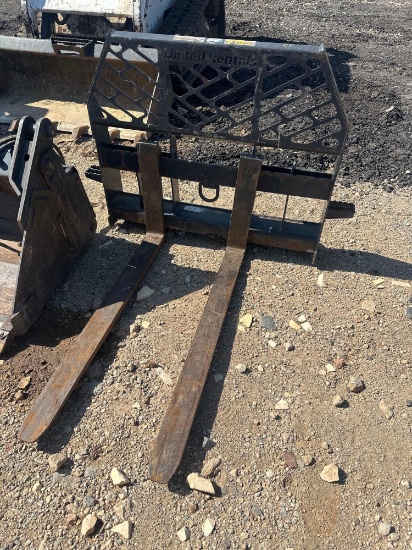 2017 Paladin 30945 Skid Steer Forks