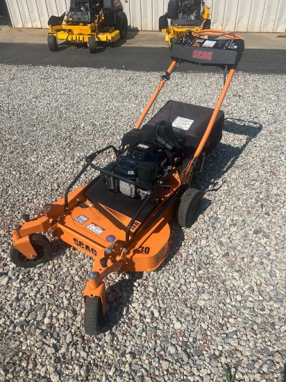 SCAG 30IN WALK BEHIND FINISH CUT COMMERCIAL MOWER