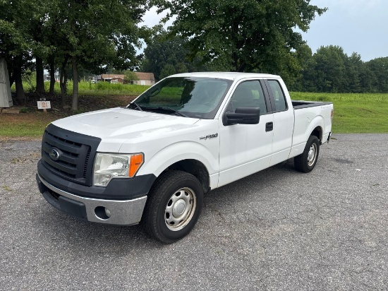 2012 FORD F-150XL EXTENDED CAB PICKUP TRUCK