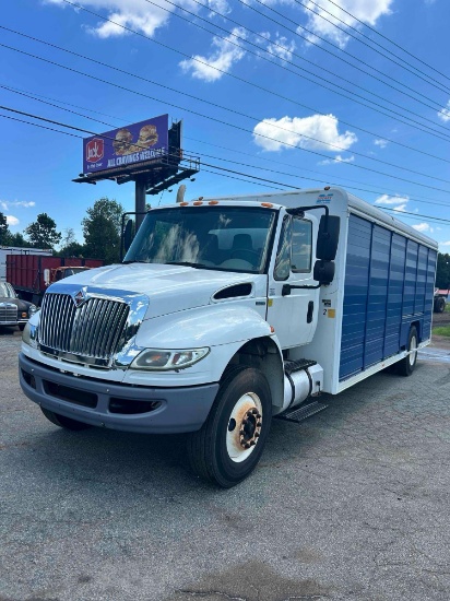 2010 INTERNATIONAL DURA STAR 4400 S/A BEVERAGE DELIVERY TRUCK