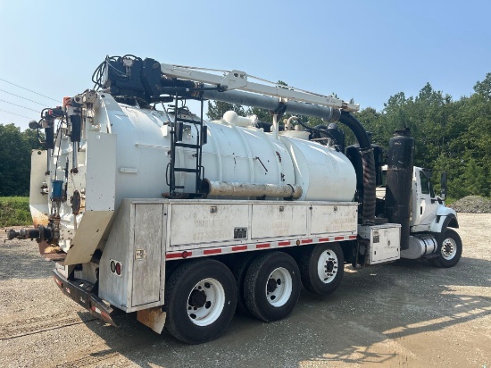 2009 INTERNATIONAL DURA STAR 7600 6x4 TRI/A HYDRO VAC TRUCK
