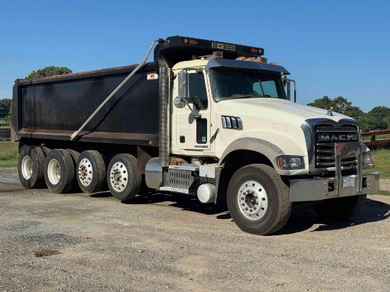 2015 MACK GRANITE QUAD/A 19FT 6IN DUMP TRUCK