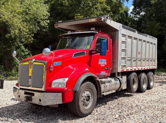 2018 KENWORTH T880 TRI/A DUMP TRUCK