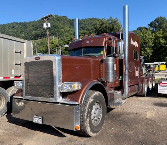 2022 PETERBILT 389 TRI/A HEAVY HAUL TRUCK TRACTOR