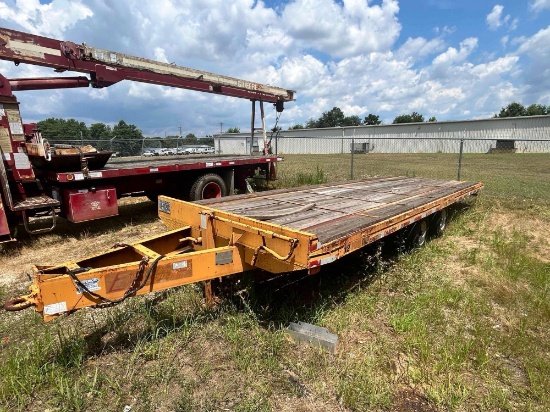 2005 Econoline P1225te 12ton T/A Tilt Trailer