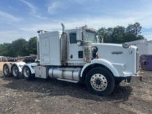 2006 KENWORTH T800 TRI/A HEAVY HAUL TRUCK TRACTOR