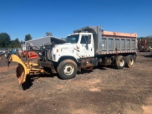 2000 INTERNATIONAL T/A PLOW TRUCK