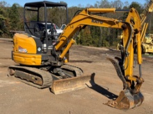 2021 KATO HD35N4 HYDRAULIC MINI EXCAVATOR