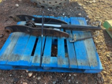 USED HYDRAULIC THUMB