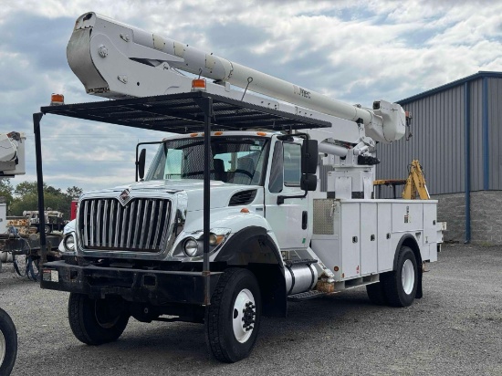 2012 INTERNATIONAL 7300 4X4 S/A ALTEC AA55 BUCKET TRUCK