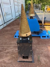 UNUSED FUTURE WOOD SPLITTER