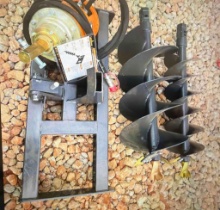 UNUSED LANDHONOR SKID STEER LOADER AUGER DRIVES