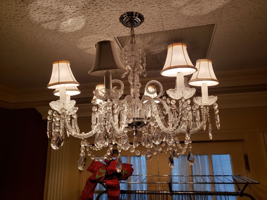 Cut glass chandelier, 8 candles, needs removal