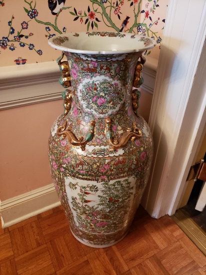 Floor standing Oriental urn, very heavy, floral pattern, 3'1" tall x 1'6" round