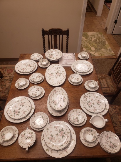 Noritake 'Chatham' Fine China - Remnant Service for 5 Plus Serving Pieces, Extras