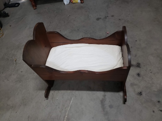 Antique Oak Baby Cradle, No Screws Evident, Primitive Country Style