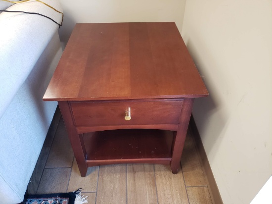 Thomasville Impressions Side / End Table, Solid Light Cherry Wood, 27" x 23" x 23"