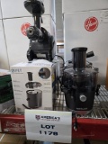 Shelf Lot: Juicers from Nutribullet, Aicok, Black & Decker, Quantity 5