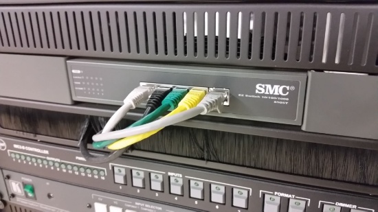 SMC 850st Digital 10/1000 Rackmount Ethernet Switch