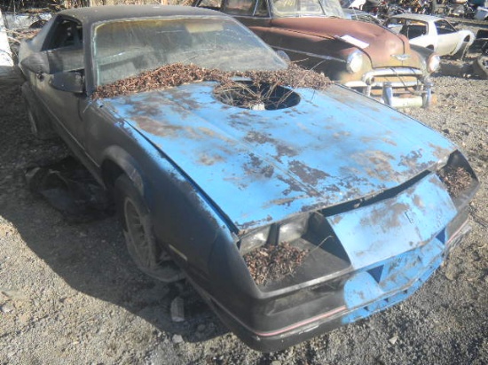 1980's Chevy Camaro Blue/Black with Engine