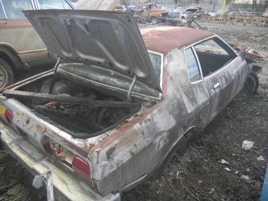 1975 Ford Mustang (Lt. Grey)