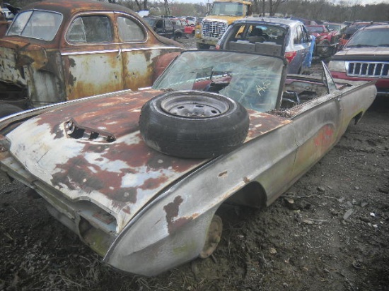 1963 Ford Thunderbird 2-Door Convertible w/Top & Engine