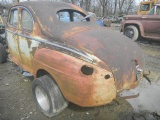 1949 Ford 2-Door 