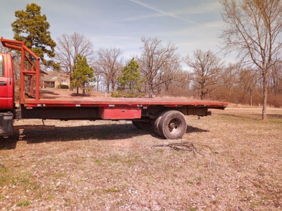 24' Flatbed W/ Toolboxes and Headache Rack