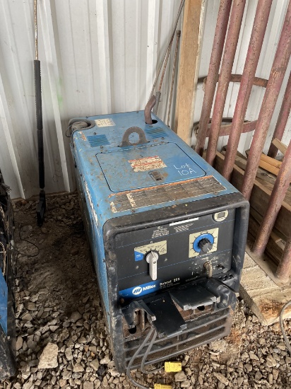Miller Bobcat 225 Welder/Generator