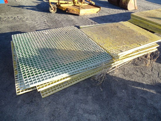 Assorted Plastic Grates